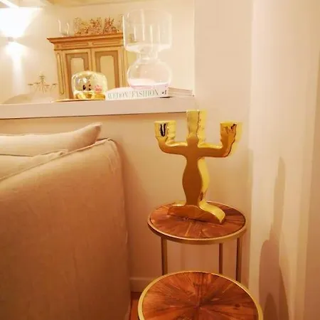Appartement Gombruti14 Boutique
