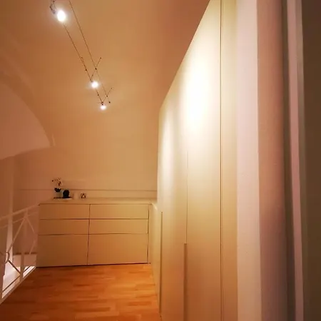 Gombruti14 Boutique * Bologne