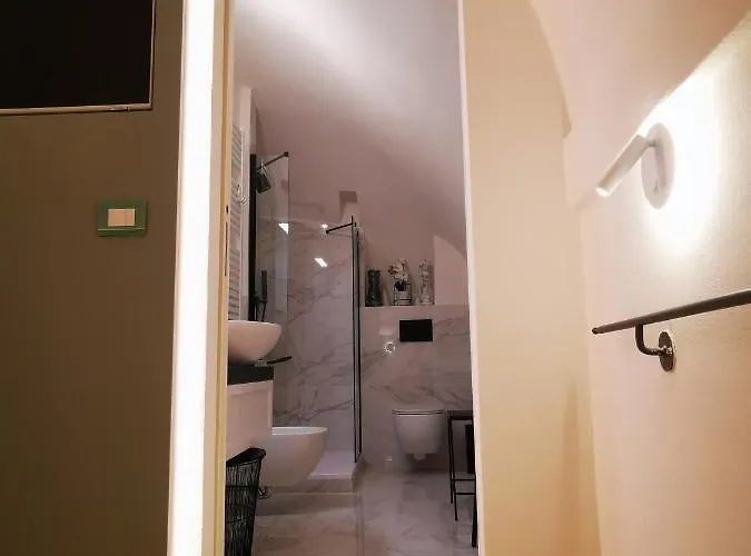 Gombruti14 Boutique *