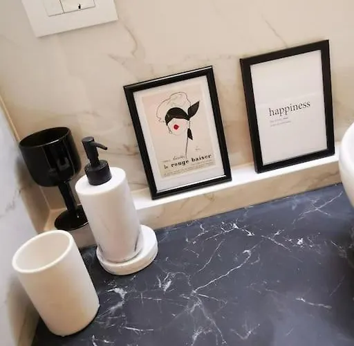 Gombruti14 Boutique *