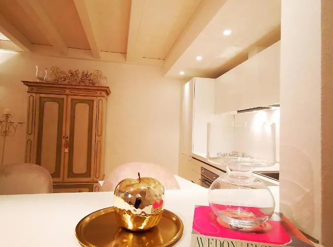 Gombruti14 Boutique شقة