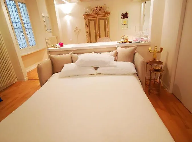 Διαμέρισμα Gombruti14 Boutique *