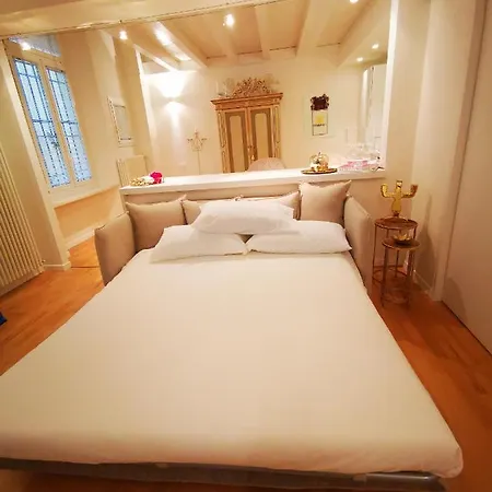 Apartment Gombruti14 Boutique *