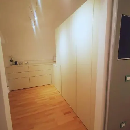 Gombruti14 Boutique * Bologna