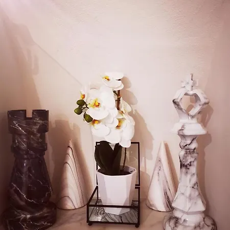 Gombruti14 Boutique Apartment