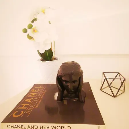 Gombruti14 Boutique *